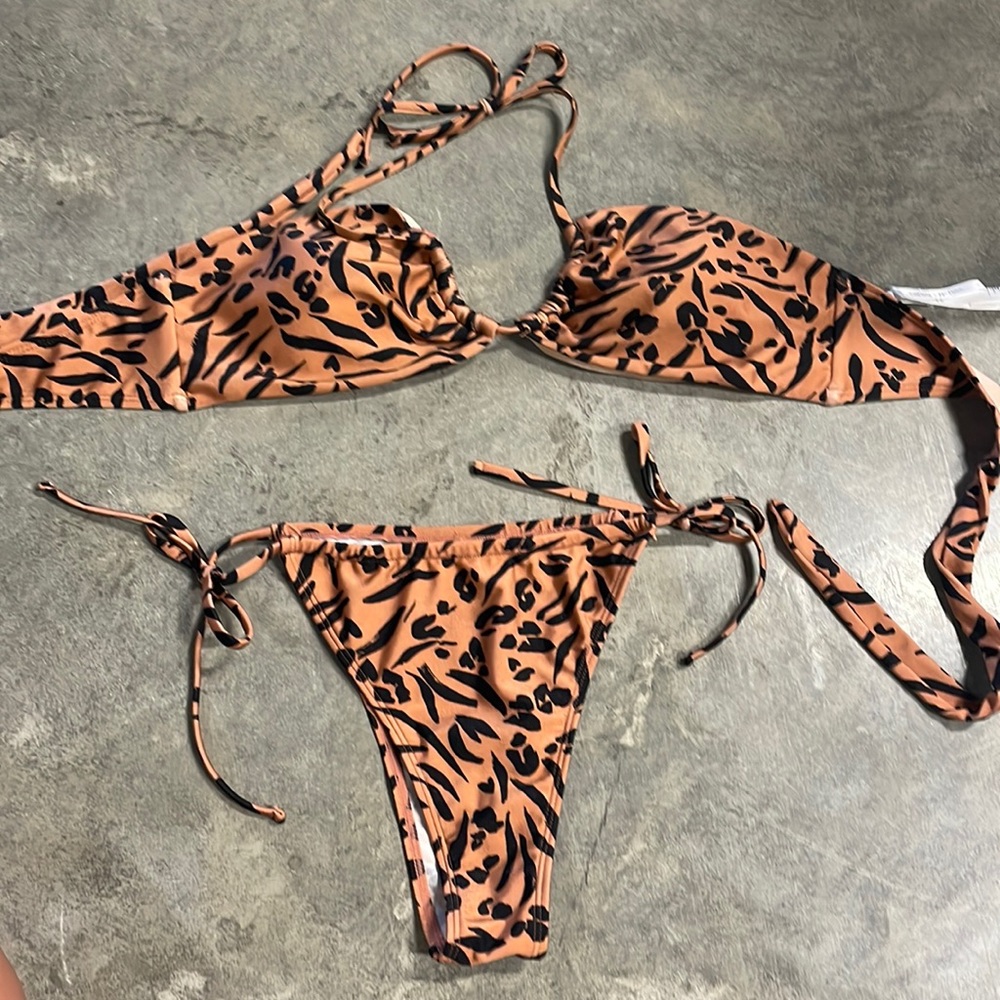 Cupshe swimsuit